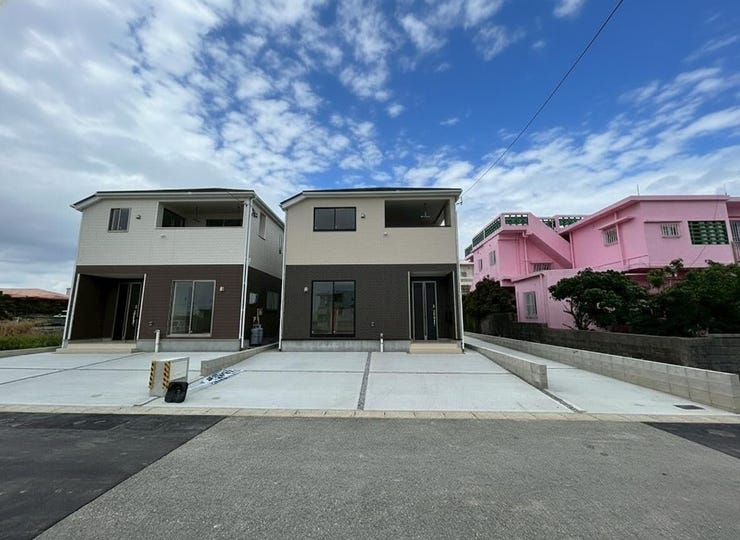 駐車並列2台可能