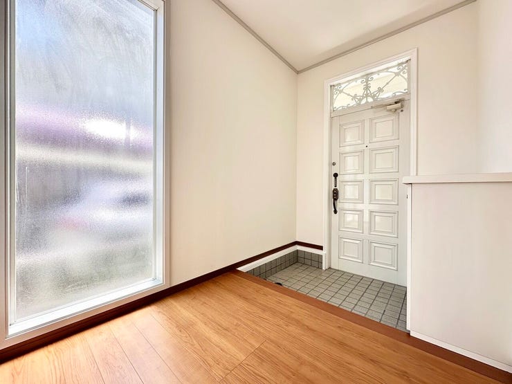 散らかりがちな玄関もシューズボックスでスッキリ♪