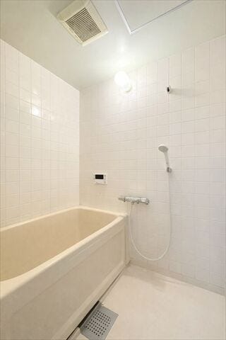 追い焚き機能付き!生活時間の違う家族には便利です◎