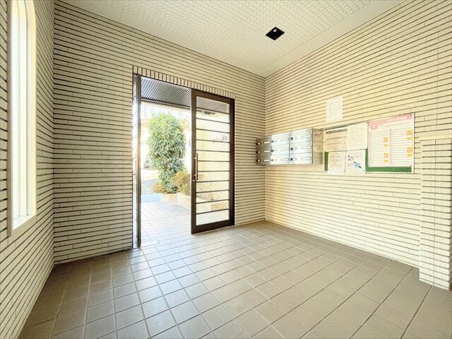 【ロビー、POST、掲示板】