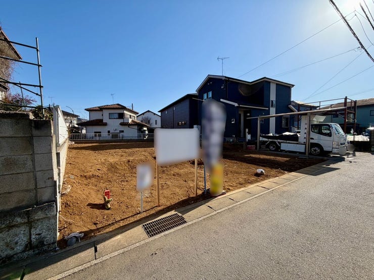 たっぷりの陽光と心地よい風が舞い込む住まいを想像させます♪