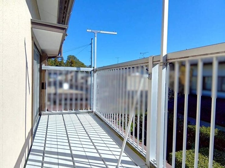 陽当たりの良いベランダでお洗濯もよく乾きそうです◎
