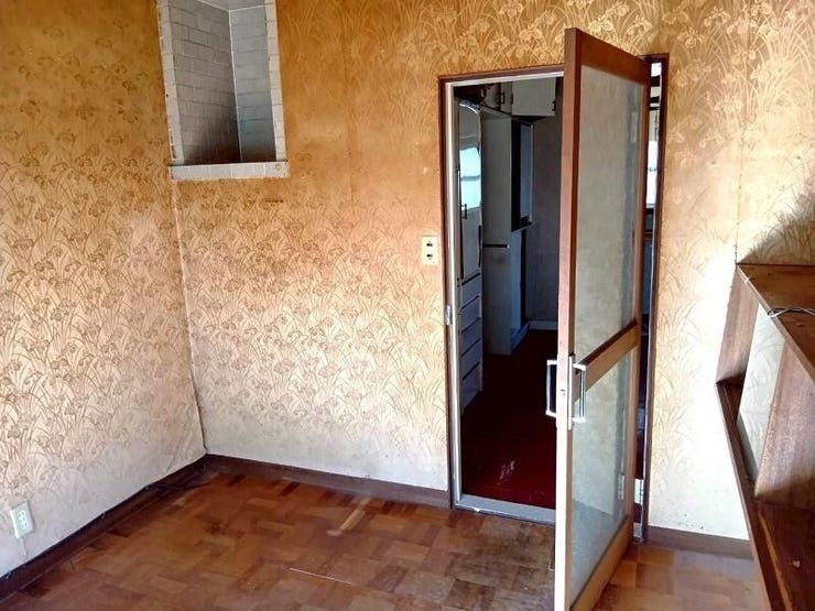 1階4.5帖洋室はキッチンと繋がっているのでリビングやダイニングとしてお使いいただけます◎