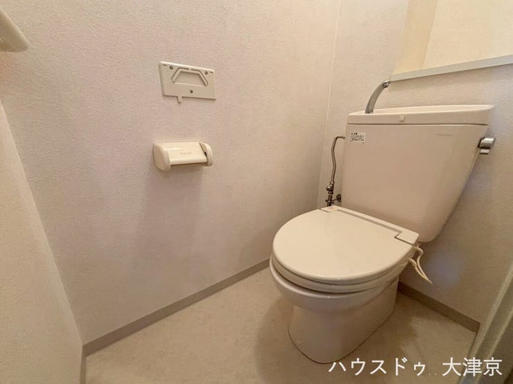 清潔感のある快適なトイレ。