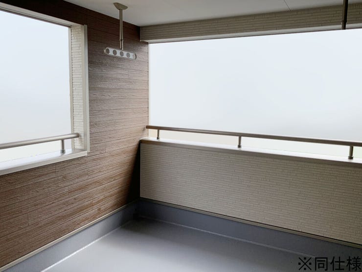 ※同仕様
◎現地案内予約受付中!◎
たっぷり干せる広々バルコニーです!