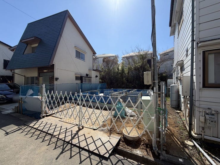 スーパーやコンビニが徒歩10分圏内にあるのはうれしい♪