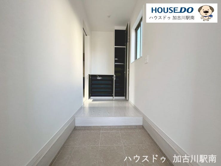 玄関横にシューズボックスがついているので、片付いた玄関がキープできます