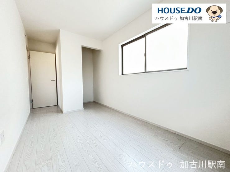 収納面も安心の洋室!