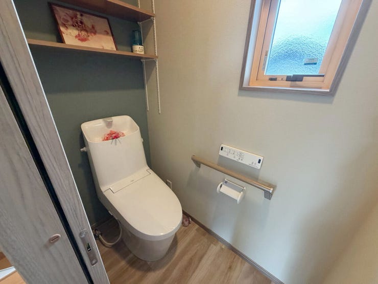 室内(2026年7月)撮影
◎本日案内可能◎
トイレは各階にあるため、重なりがちな朝の時間の混雑を防ぎます!