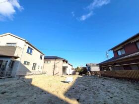 半田市堀崎町１丁目