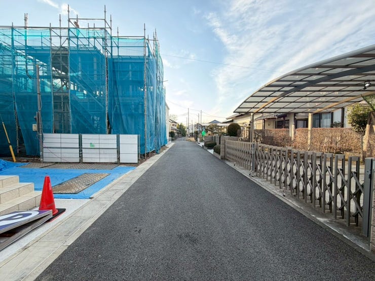 ◇現地見学会開催中◇
平日や仕事終わりの夜でも「今日見てみたい!」そんなときでもOK♪
お電話1本でスタッフがすぐに駆けつけます!