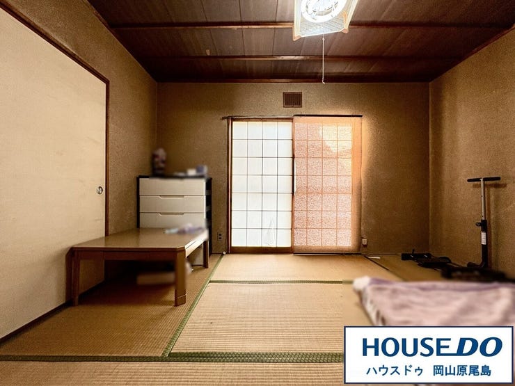 落ち着きのある和室は、来客用にもお子様の寛げる空間としても使えます。