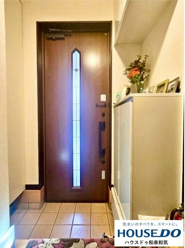 住まいの品格を感じる玄関ホール