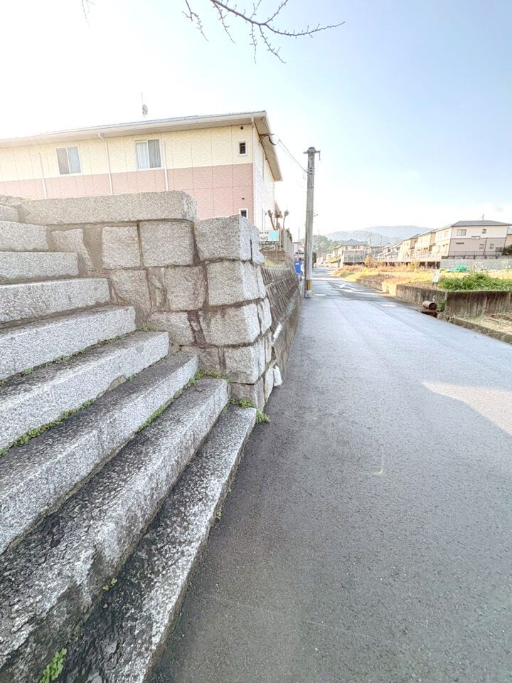 ◆北九州市小倉南区津田 売地 建築条件なし♪土地面積約62坪♪現況更地♪コンビニまで徒歩約4分♪