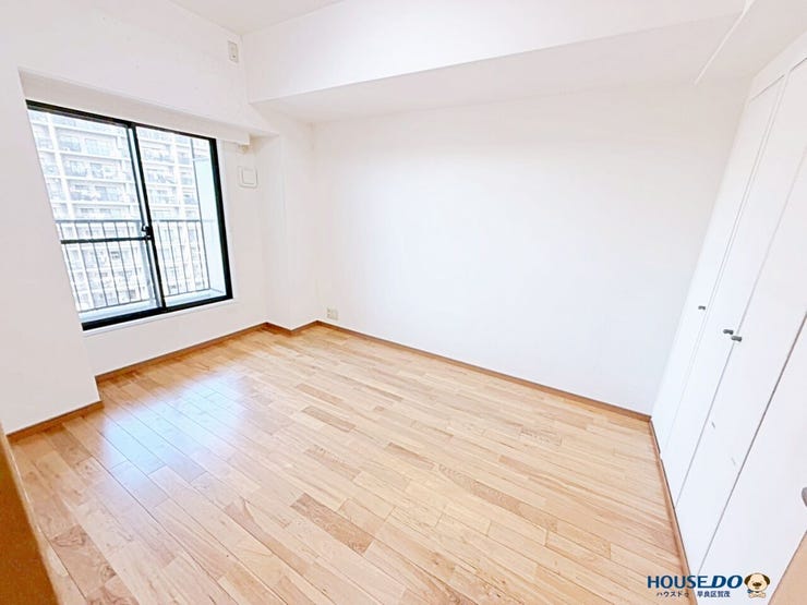 内装リフォーム済の洋室。
用途に応じて使い分けが可能です