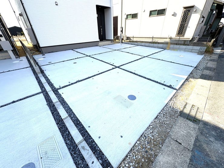 並列駐車3台可能です!