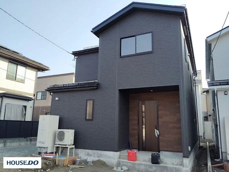 【外観】
建築中。2026.3.29撮影