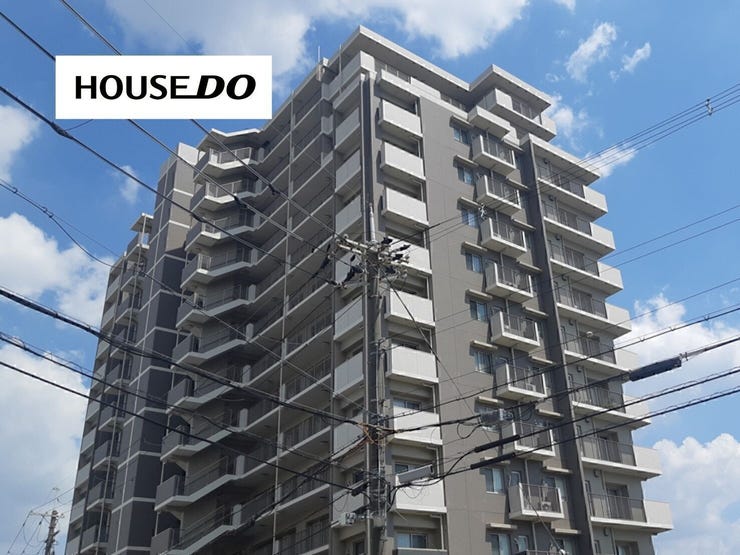 ・全戸南向き
・オートロック、宅配BOX完備
・ガス温水式床暖房
・浴室暖房換気乾燥機・脱臭機能付暖房洗浄便座