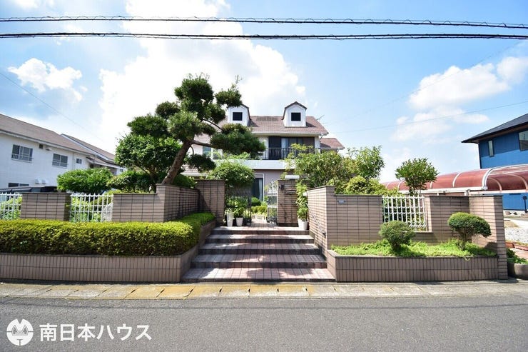 【外観】令和7年8月18日 撮影
道路からも距離がありプライベートな空間を楽しめます♪