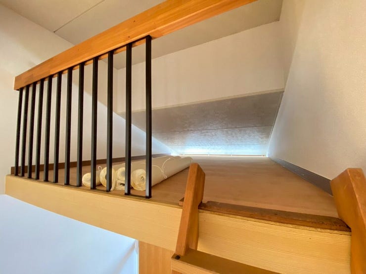 ロフトです。
秘密基地のようでワクワクしますね。