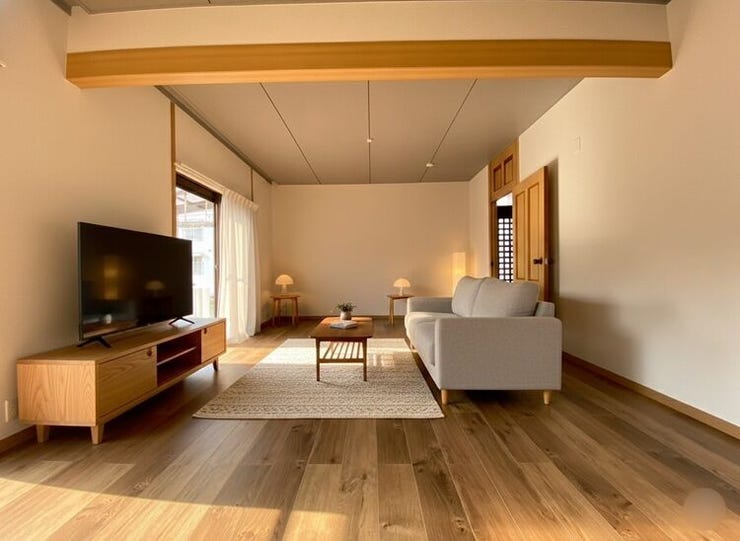 ※家具配置イメージです。
リビング別角度からの写真です。
広々としたリビングで使い勝手がよさそうです♪