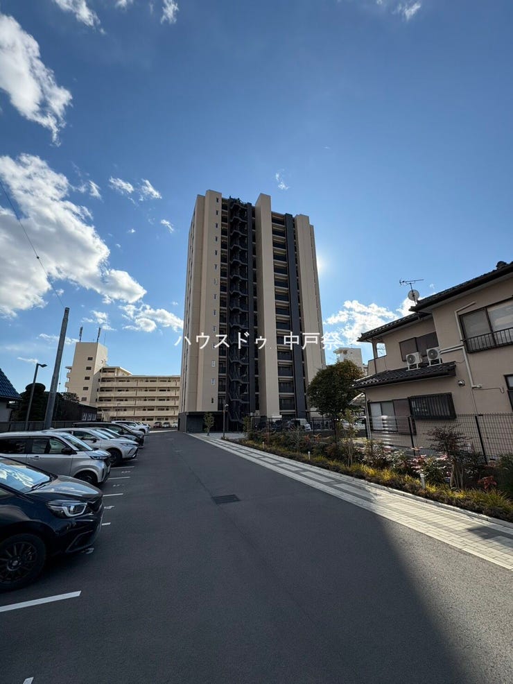 【外観】
本日内覧できます
現地集合対応いたします
お問い合わせお待ちしております♪