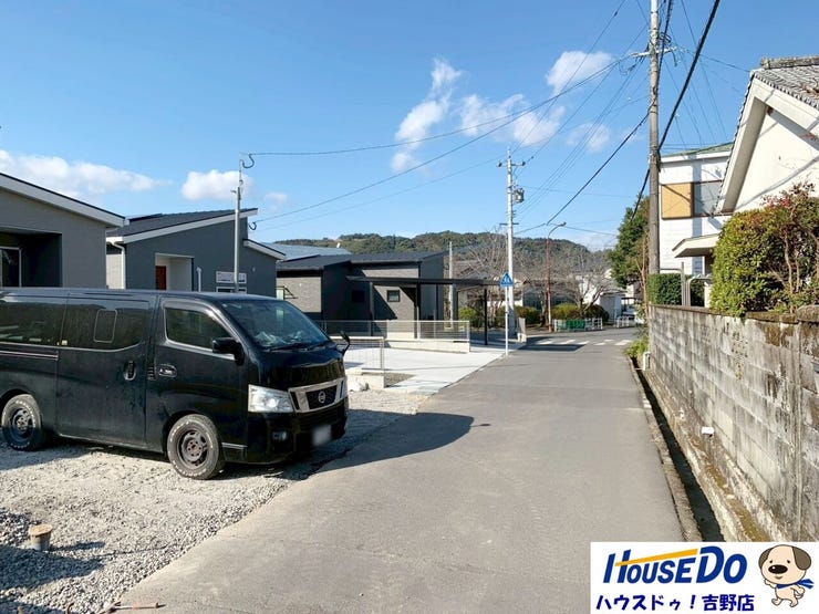 交通量も少ないのでラクラク駐車できます♪