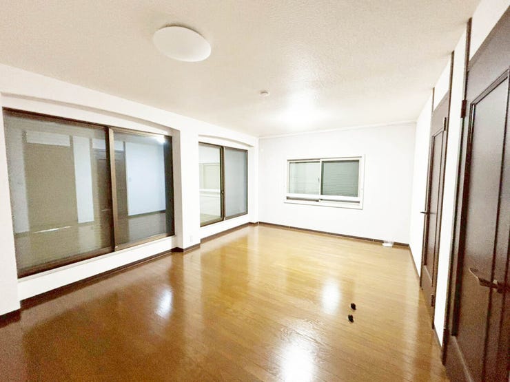 【2025年9月内外リフォーム】4SLDK♪青葉小・高須中学校♪全居室6帖以上♪前面幅員15m以上♪