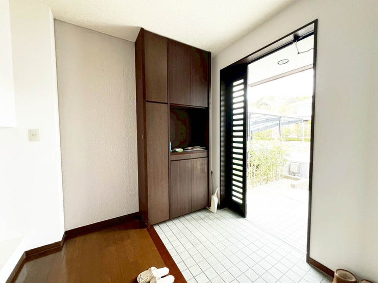 【2025年9月内外リフォーム】4SLDK♪青葉小・高須中学校♪全居室6帖以上♪前面幅員15m以上♪