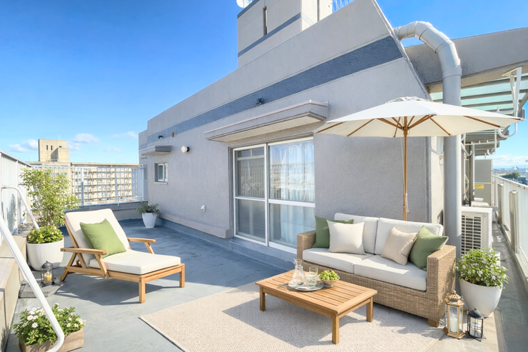 ※画像はイメージです。
実際の写真に家具や調度品をCG合成したものです。
(家具等は販売に含まれておりません)