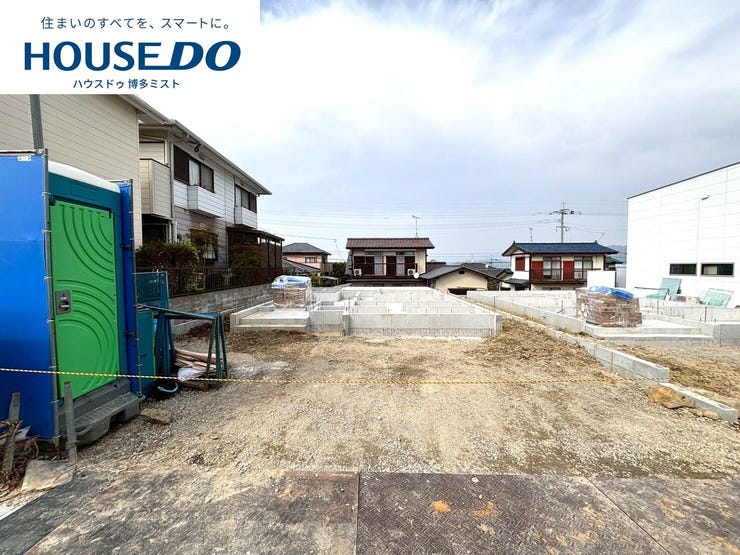 【外観】
【糟屋郡志免町桜丘 新築戸建】■駐車スペースは3台分。お車の出し入れしやす並列駐車。