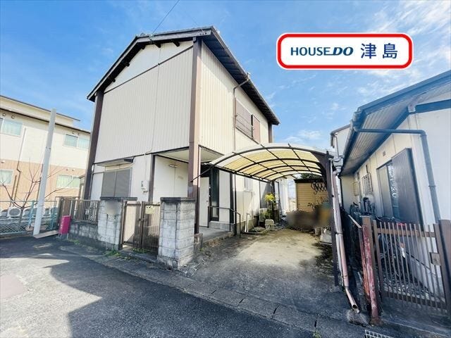 【外観】
永和小学校・永和中学校エリアです。近鉄佐古木駅まで徒歩約12分、三重・名古屋方面への通勤通学が便利です。敷地面積約44.6坪です。