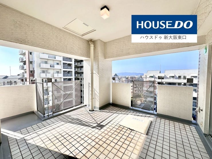 テラスバルコニー
桃山台周辺の豊かな緑を一望できます。