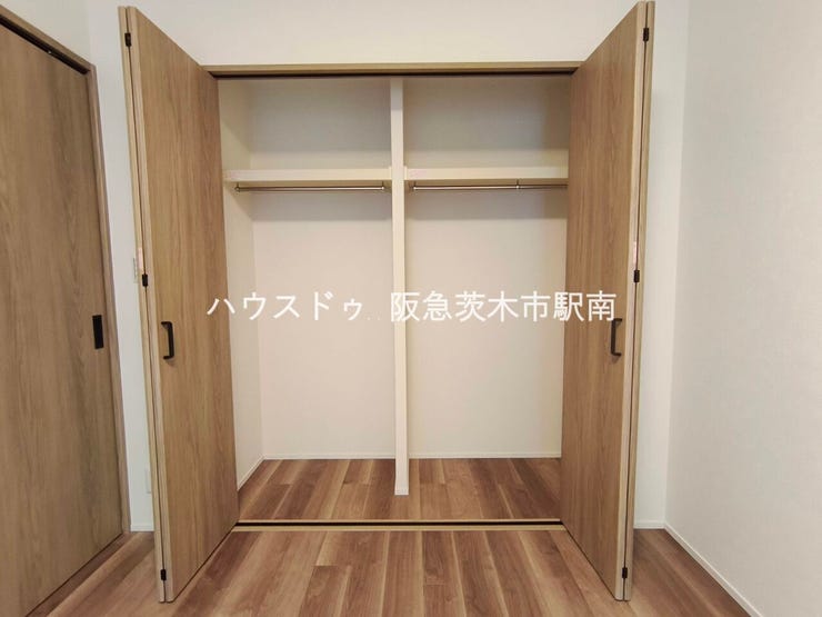 洋間7.5帖 クローゼット