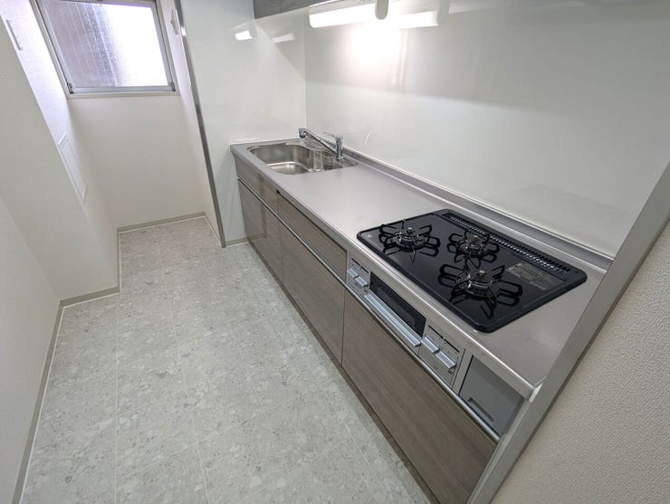 使いやすさと美しさを兼ね備えた、毎日の料理が楽しくなるキッチン空間。