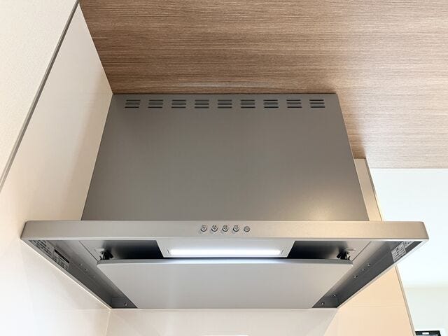換気扇:見た目がスタイリッシュで、稼働時の音も静かなのが特徴です。