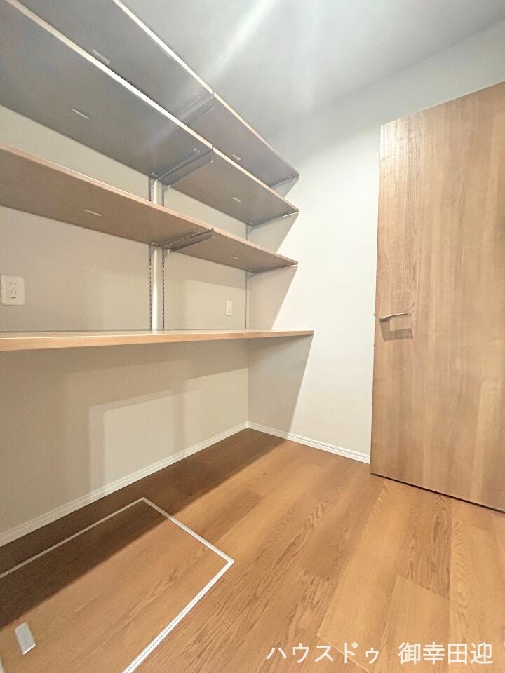 ■暮らしを整える魔法の場所■必要なものを必要な場所に。家全体で考えられた収納計画が、ゆとりある生活を実現します。