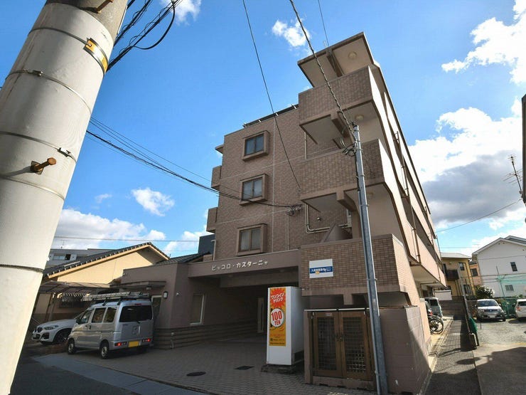 外観を北西側より撮影