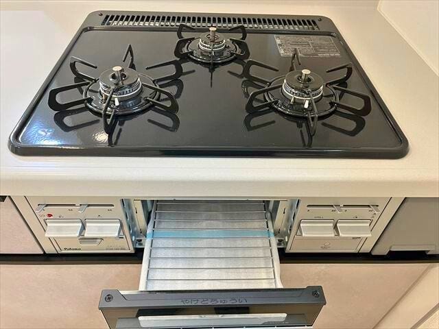 三口コンロ&グリル
(2026年2月24日 撮影)