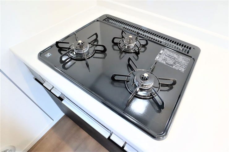 3口コンロ 同仕様
一度にたくさんのお料理ができます♪