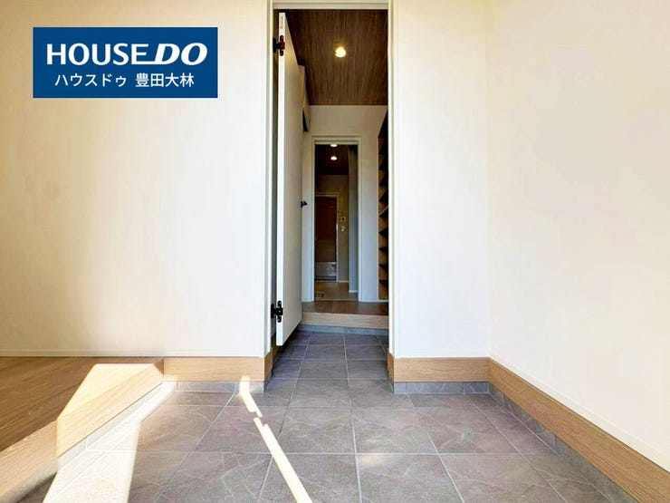 *山之手小学校・豊南中学校*
見るだけ聞くだけOK!【お気軽に資料請求!不動産のことならなんでも/ハウスドゥ豊田大林