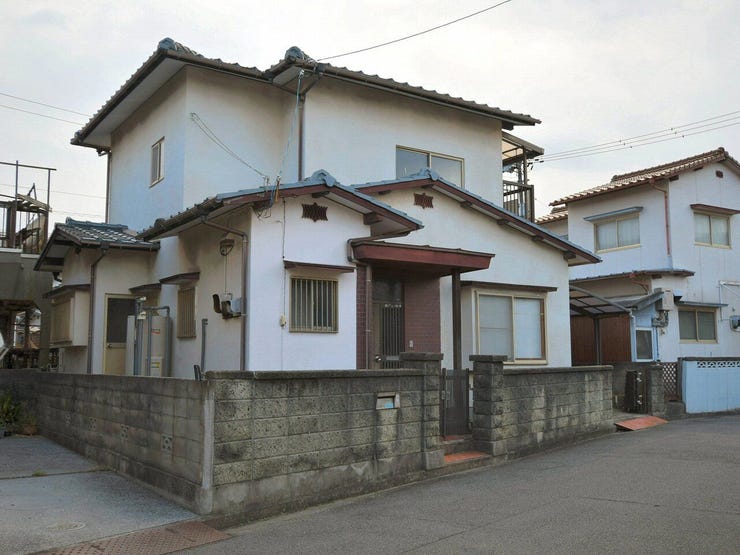 外観を北西側より撮影