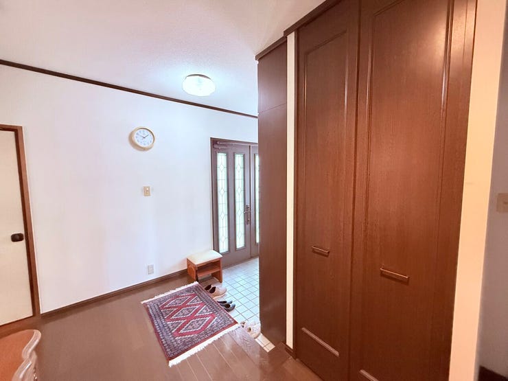 ◇玄関横収納♪