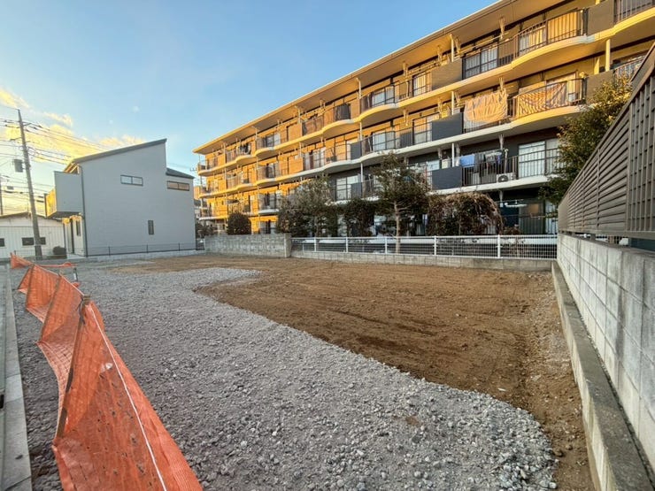 ◇ご来店方法◇
ナビで「ハウスドゥさいたま北宿通り」で検索♪
ローソンストア100に駐車場に4台駐車可能!
手ぶらでOK!キッズスペース完備でお子様ずれでも問題なし!