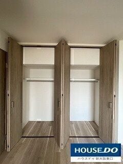 6帖洋室の大きなクローゼットです。