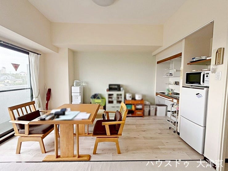 省スペースでも使いやすいコンパクト設計のキッチン。