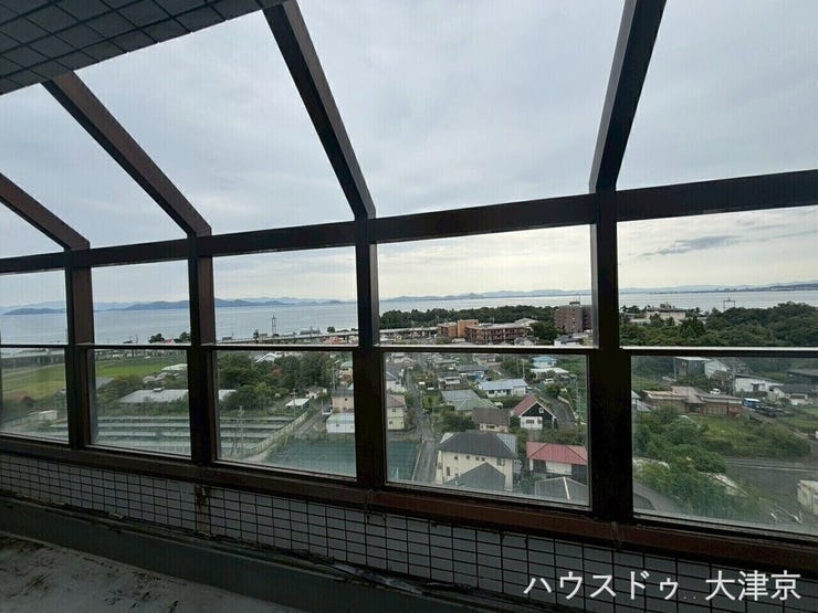 展望浴室からの眺望
湯船に浸かりながら琵琶湖を一望できる贅沢な展望浴室です。