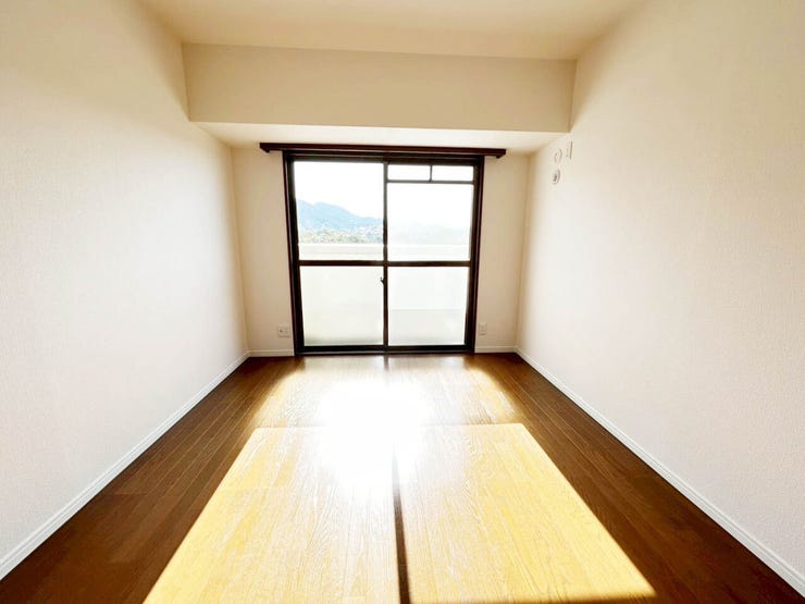 【角部屋】サンライフ東王子♪熊西小・中学校♪LDK15帖以上♪南向き・日当たり良好♪都市ガス♪