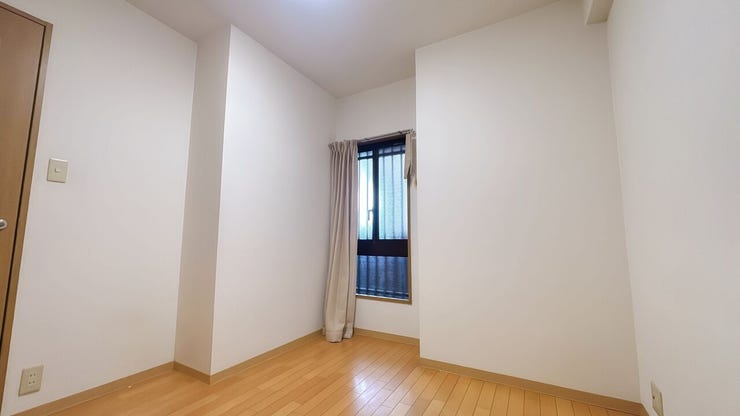 白を基調にした内装でインテリアが引き立ちます◎