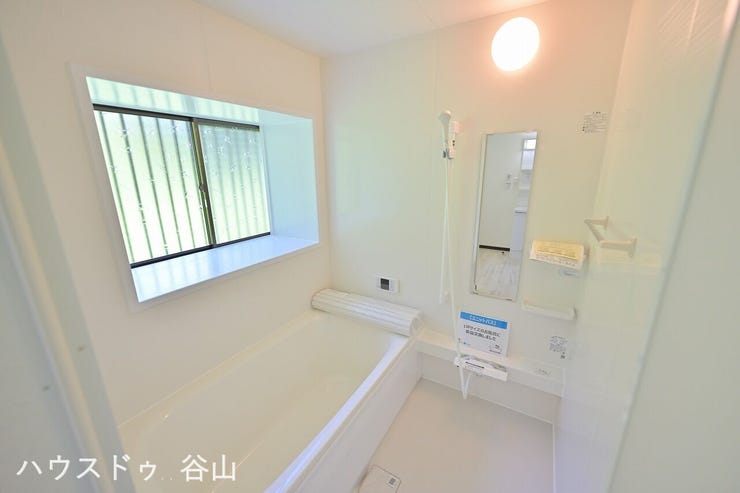 下福元町 中古戸建 新品の浴室